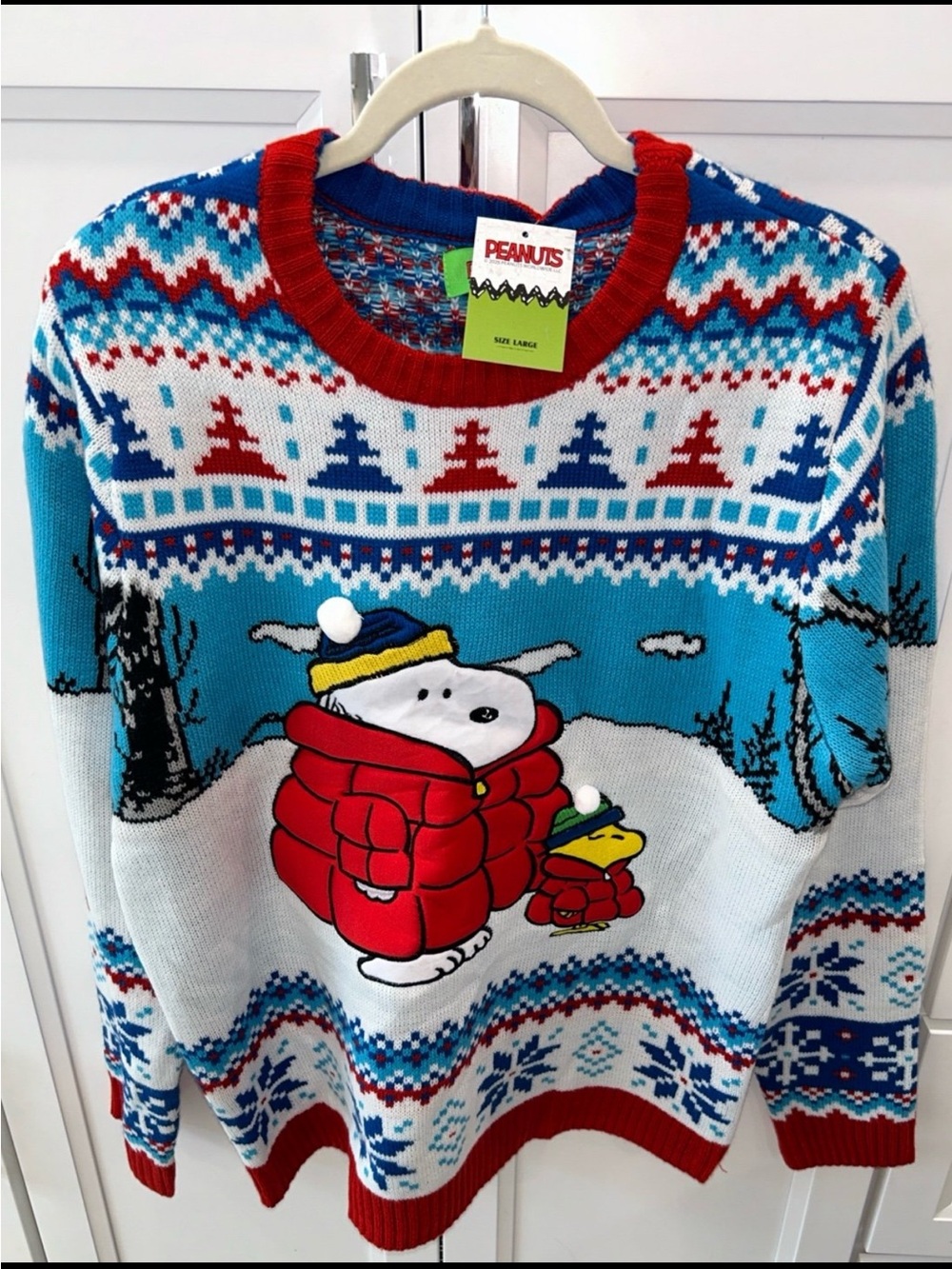 Peanuts Snoopy & Woodstock Red Puffer Jacket Holiday Sweater Size Large NWT